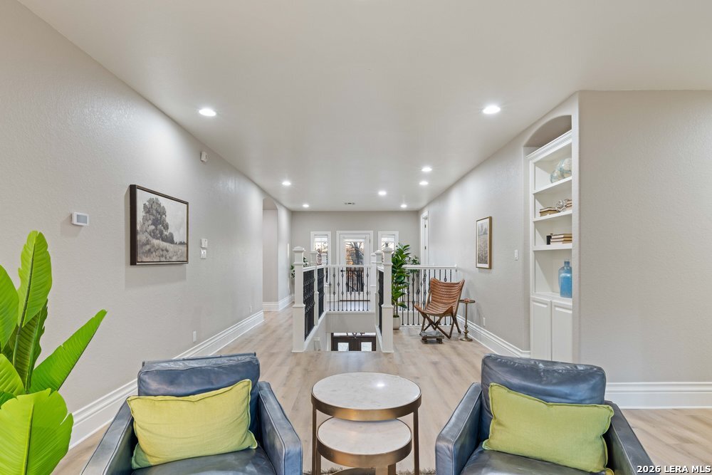 407 Burr Road Terrell Hills, TX 78209 - Photo 35 of 58