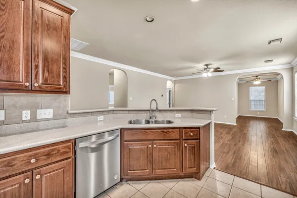 $2,200 | 3748 Pine Needle Circle, Round Rock, TX 78681