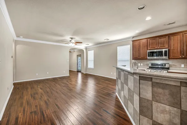 $2,200 | 3748 Pine Needle Circle, Round Rock, TX 78681