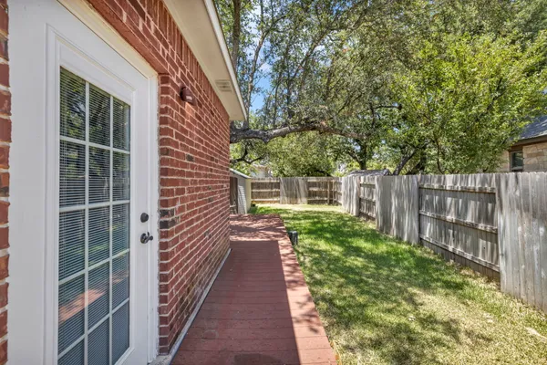 $2,200 | 3748 Pine Needle Circle, Round Rock, TX 78681