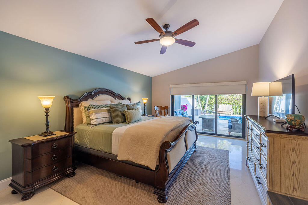 10231 Sunset Bend Drive Boca Raton, FL 33428 - Photo 18 of 36 MINM3382-HDR