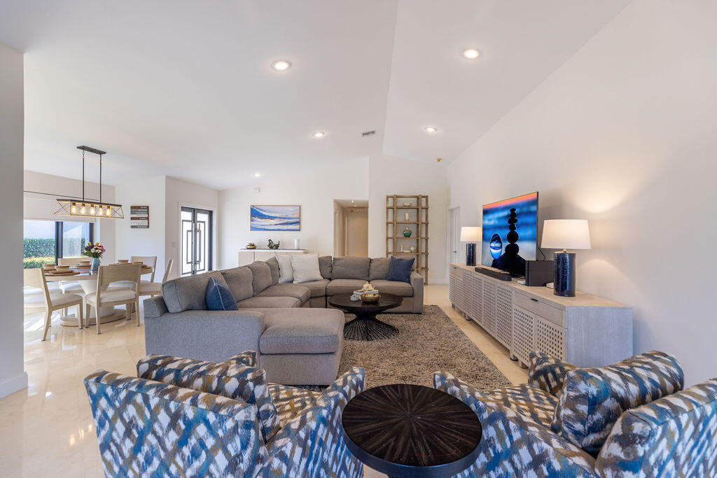 10231 Sunset Bend Drive Boca Raton, FL 33428 - Photo 7 of 36 MINM3442-HDR