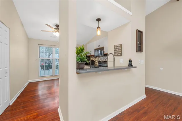 $160,000 | 808 Sugar Valley Court, Unit 6, St. Peters, MO 63376