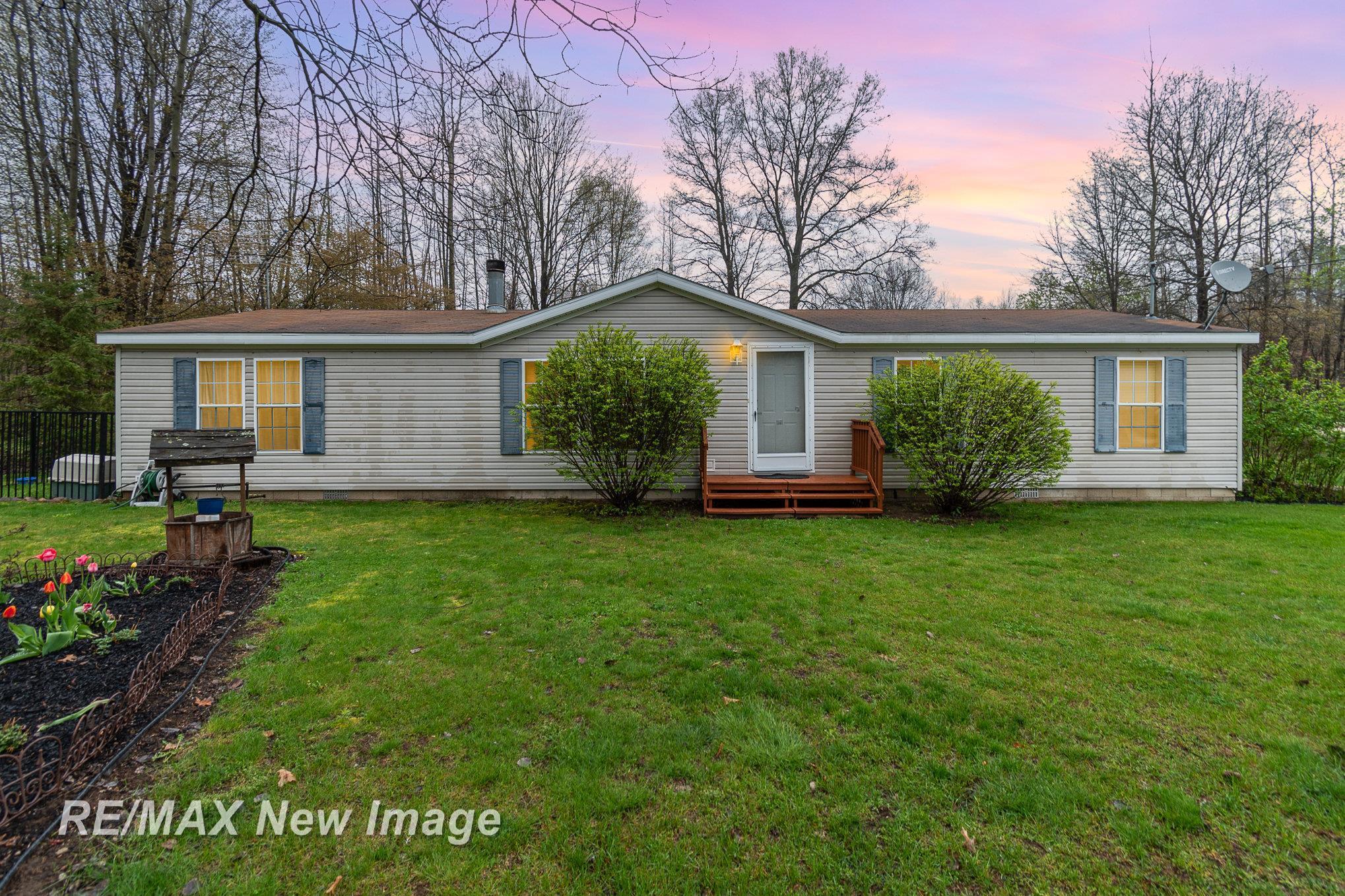 4718 West Olson Road Shepherd, MI 48883 - Photo 1 of 25