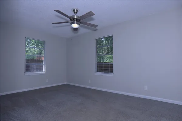$1,400 | 130 Bennett Drive, West Columbia, TX 77486