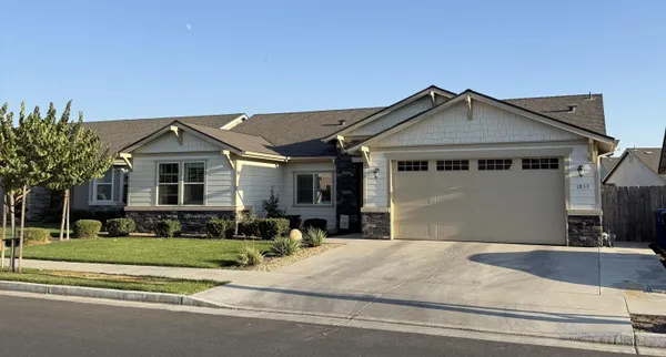 $454,900 | 1853 West Date Avenue, Porterville, CA 93257