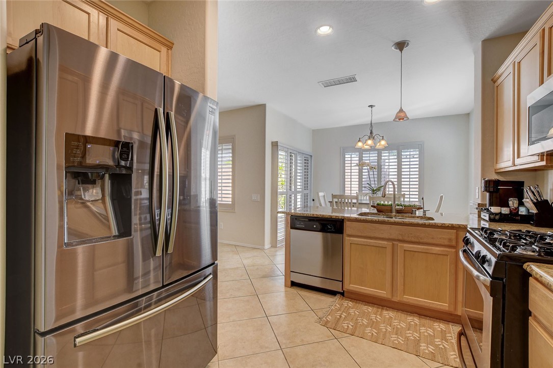 2401 Rue Royale Street Henderson, NV 89044 - Photo 13 of 34