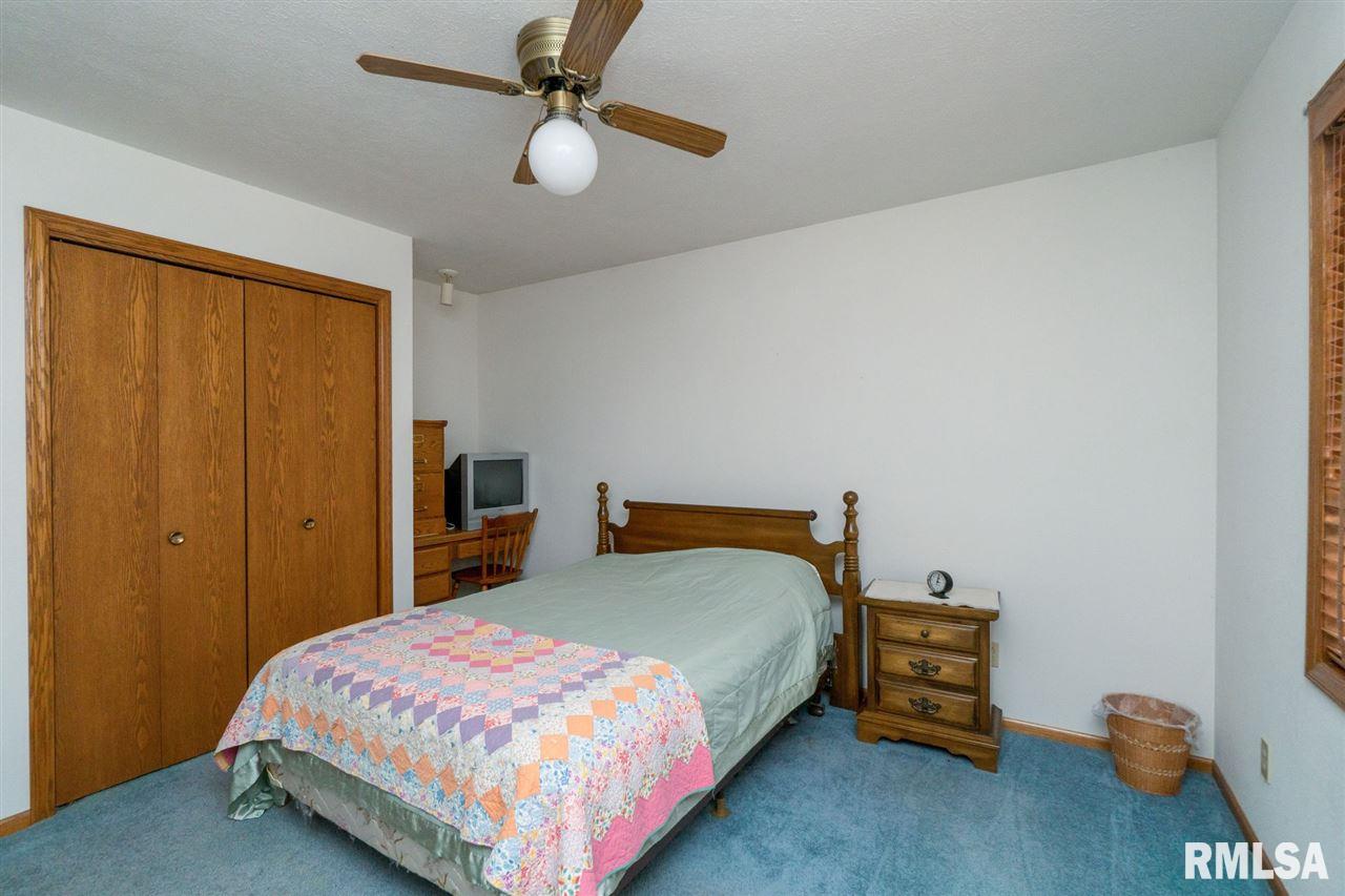 10121 136th Street West Taylor Ridge, IL 61284 - Photo 14 of 22
