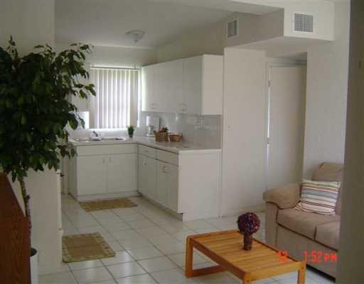 101 Mentone Road Lantana, FL 33462 - Photo 7 of 7 Kitchen