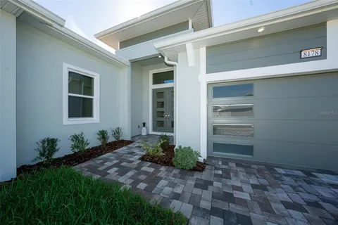 $689,000 | 8178 Ivy Stark Boulevard, Wesley Chapel, FL 33545