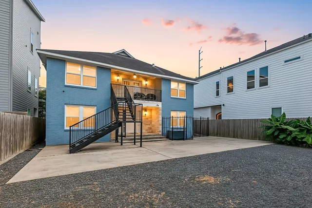 $600,000 | 2116 Live Oak Street, Houston, TX 77003