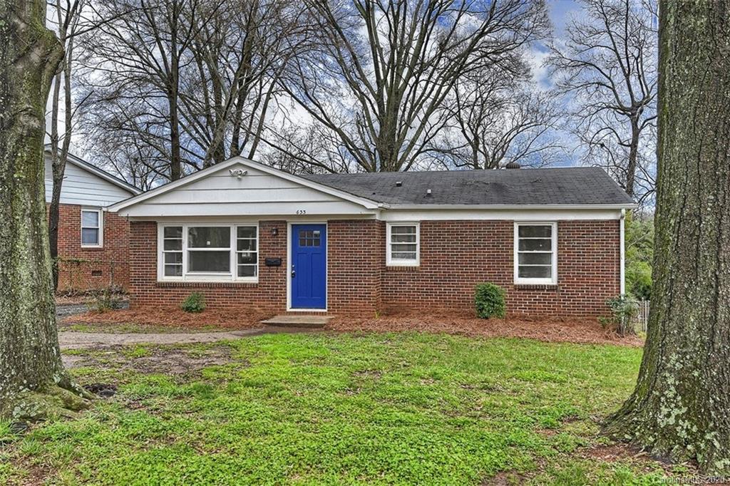 633 Reeves Court Charlotte, NC 28208 - Photo 2 of 22