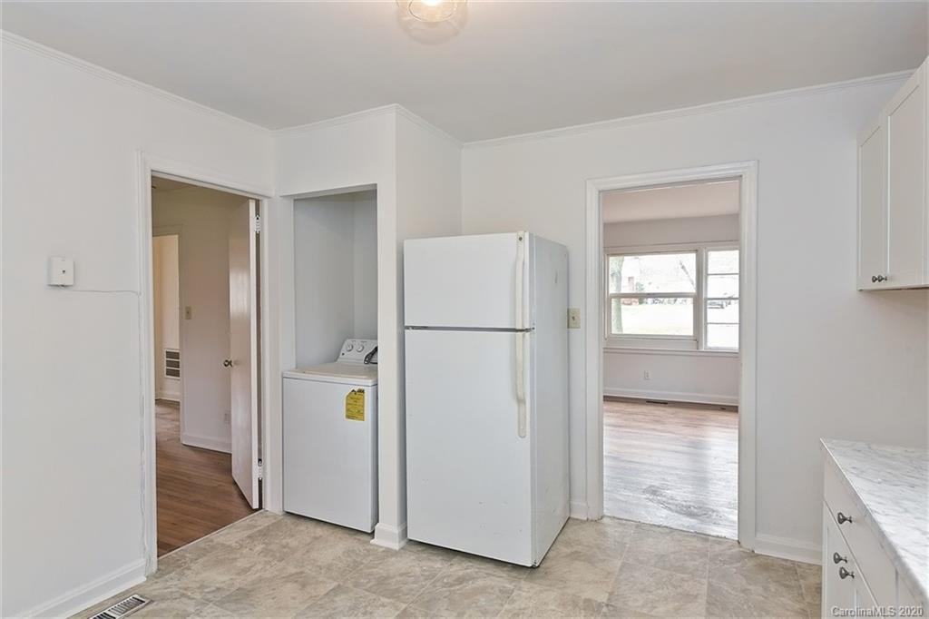 633 Reeves Court Charlotte, NC 28208 - Photo 12 of 22