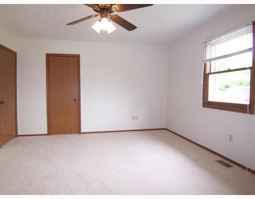 5320 Richmoor Road Springfield, OH 45503 - Photo 4 of 8