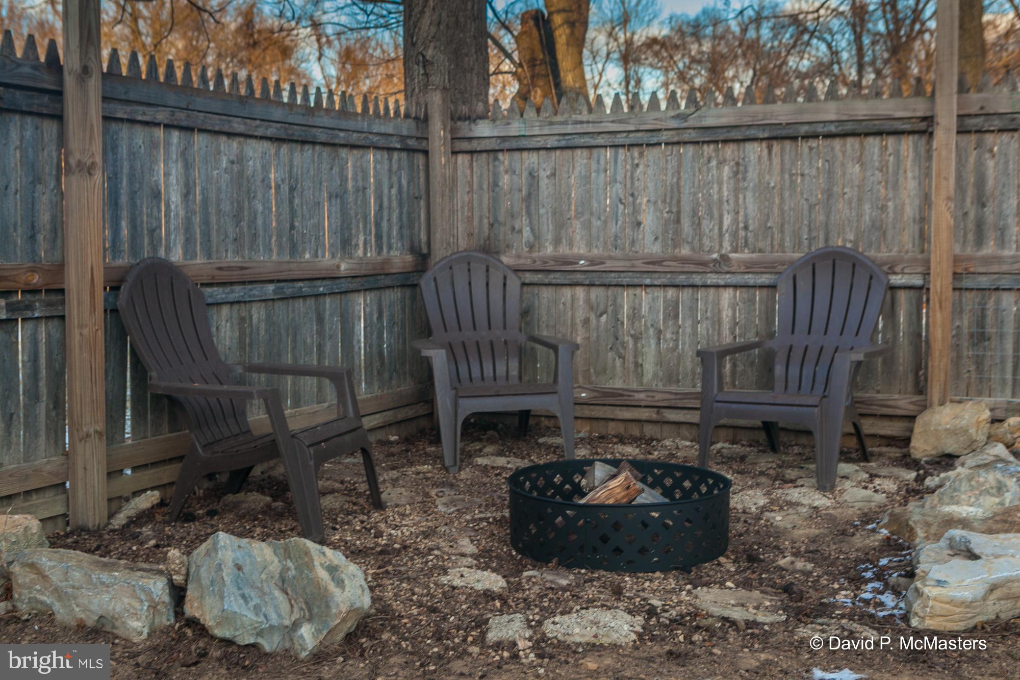 502 North Forrest Street Ranson, WV 25438 - Photo 20 of 28 Privacy Fence in back yard
