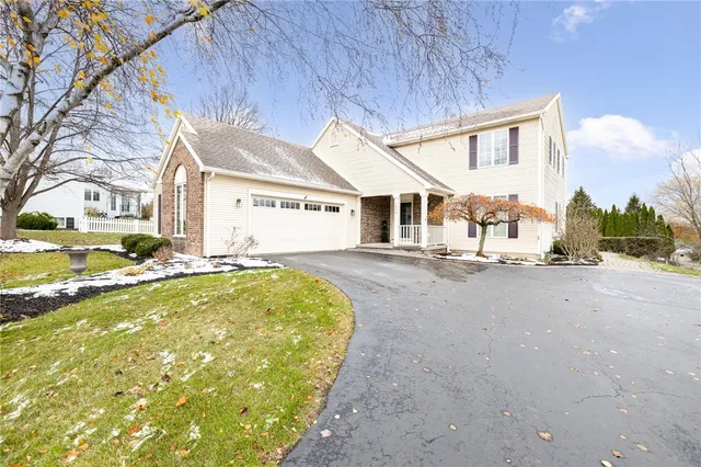 $474,900 | 4906 Bramblewood Trail, Canandaigua Town, NY 14424
