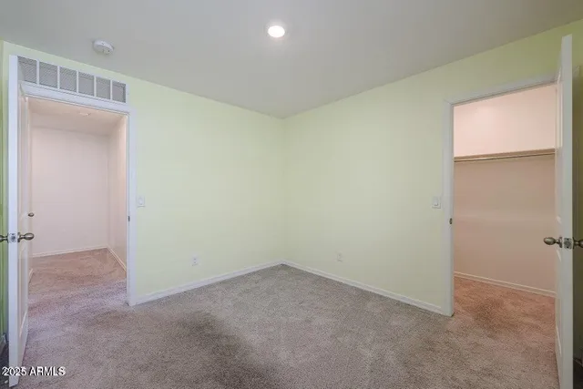 an empty room with a empty space