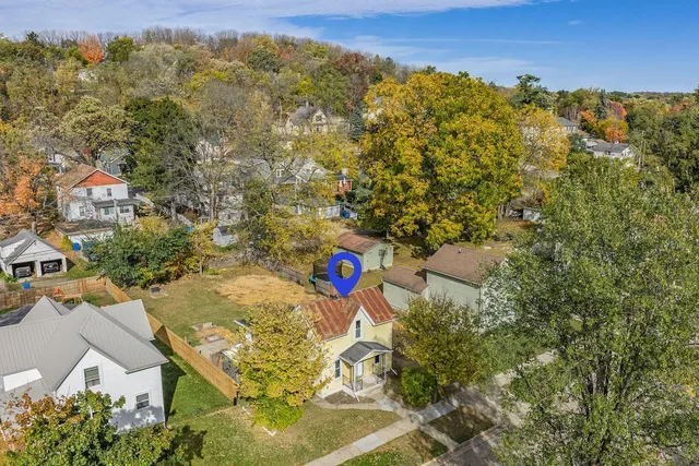 $225,900 | 326 7th Street, Baraboo, WI 53913