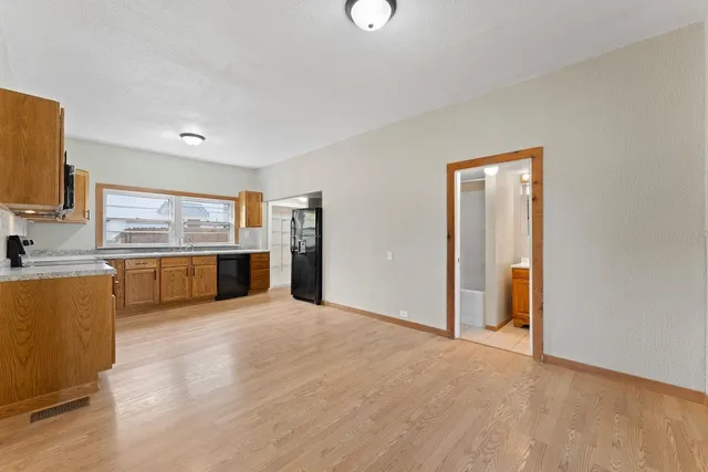 $225,900 | 326 7th Street, Baraboo, WI 53913