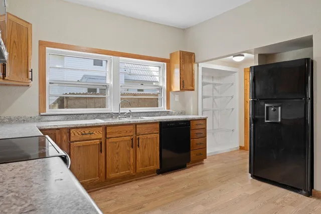 $225,900 | 326 7th Street, Baraboo, WI 53913