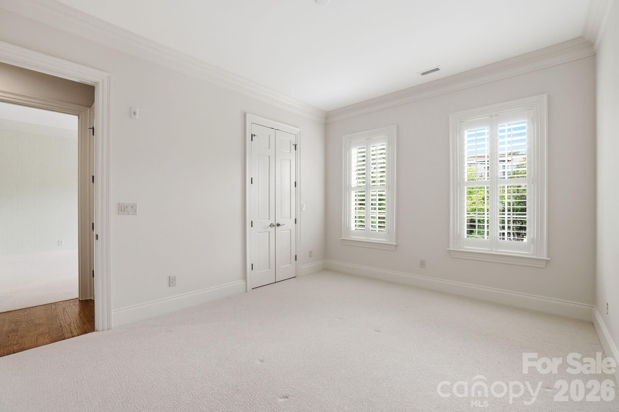 168 Cherokee Road Charlotte, NC 28207 - Photo 29 of 40 Gallery Image 29