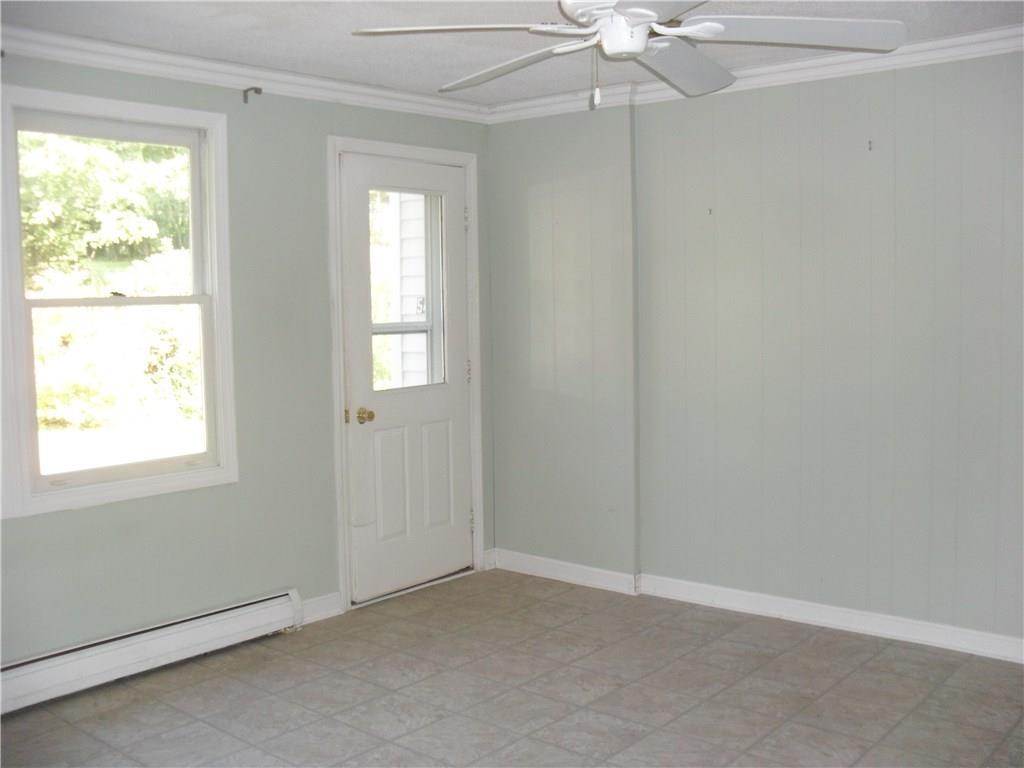 543 Prescott Road Manchester, ME 04351 - Photo 5 of 35 Mudroom.