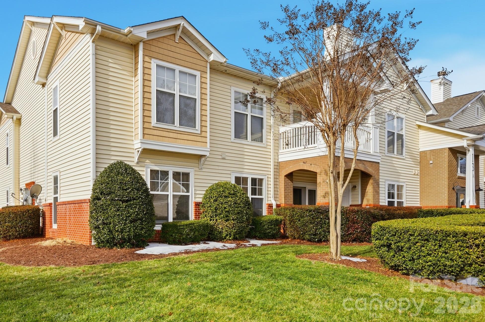 16608 Amberside Road East Cornelius, NC 28031 - Photo 2 of 21