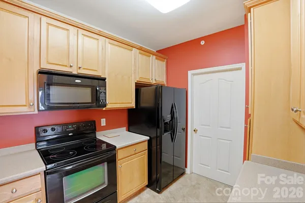 $270,000 | 16608 Amberside Road East, Cornelius, NC 28031