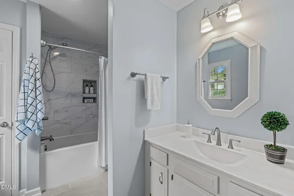 $550,000 | 3304 Wade Avenue, Raleigh, NC 27607
