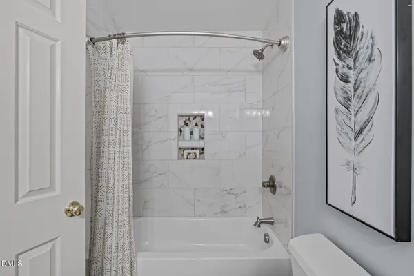 $550,000 | 3304 Wade Avenue, Raleigh, NC 27607