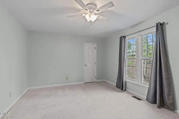 $550,000 | 3304 Wade Avenue, Raleigh, NC 27607