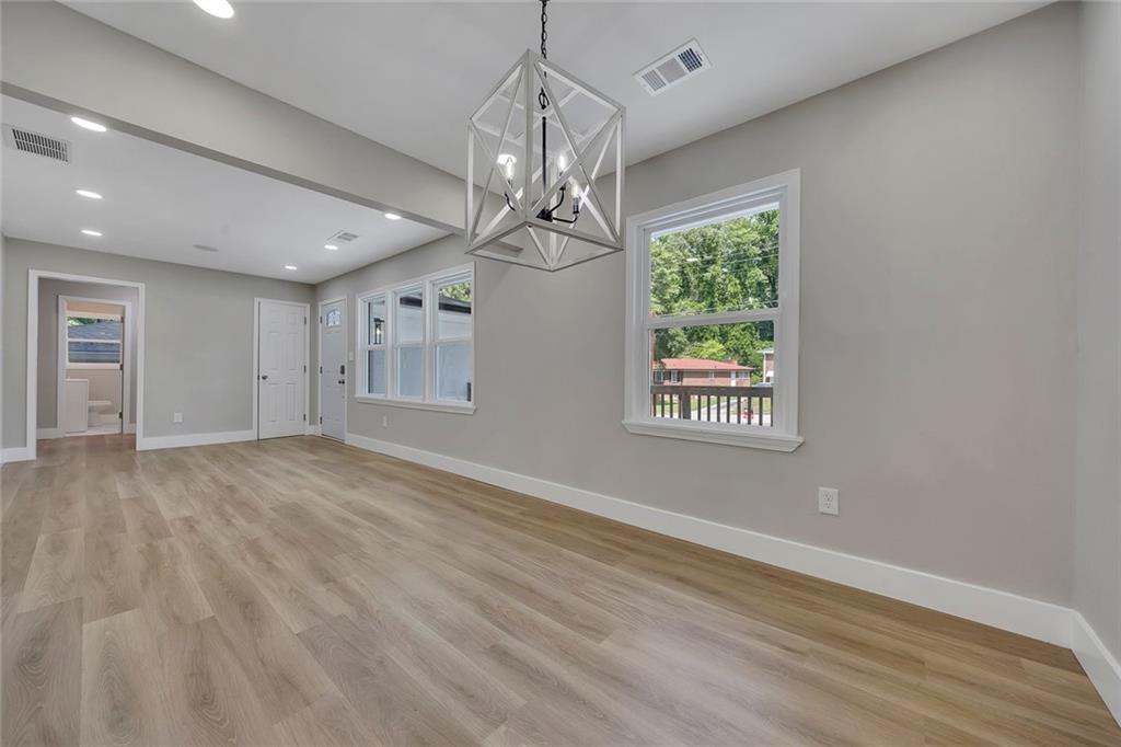 202 Oakcliff Court Northwest Atlanta, GA 30331 - Photo 6 of 27 a view of livingroom with window