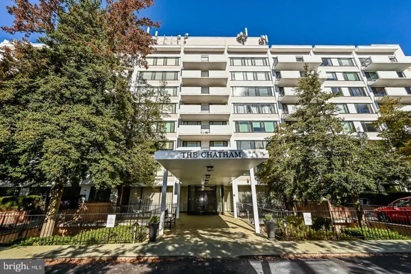 $1,900 | 4501 Arlington Boulevard, Unit 511, Arlington, VA 22203