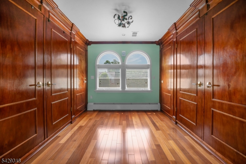 1008 Coolidge Road Elizabeth, NJ 07208 - Photo 20 of 41