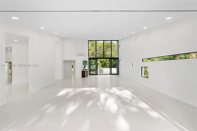 $33,000 | 7540 Los Pinos Boulevard, Coral Gables, FL 33143