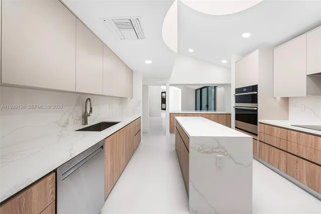 $33,000 | 7540 Los Pinos Boulevard, Coral Gables, FL 33143