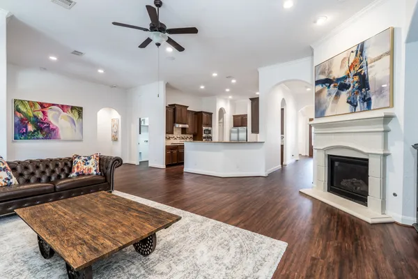 $525,000 | 6859 Adrienne Arbor Drive, Spring, TX 77389