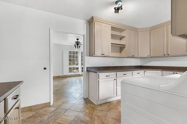 $899,000 | 3625 Calle Quebracho, Thousand Oaks, CA 91360