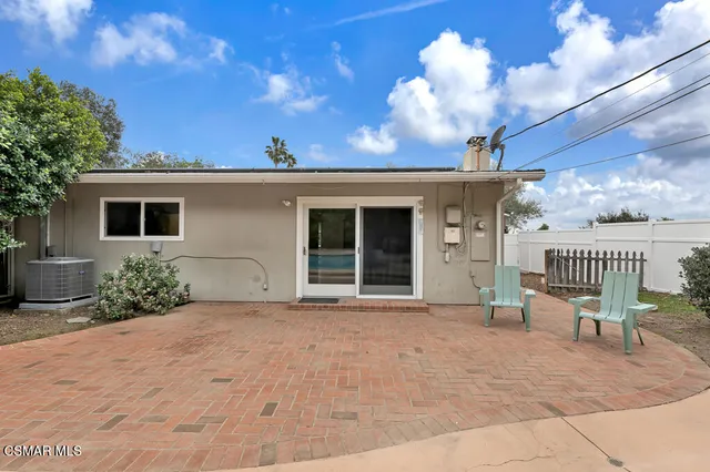 $899,000 | 3625 Calle Quebracho, Thousand Oaks, CA 91360