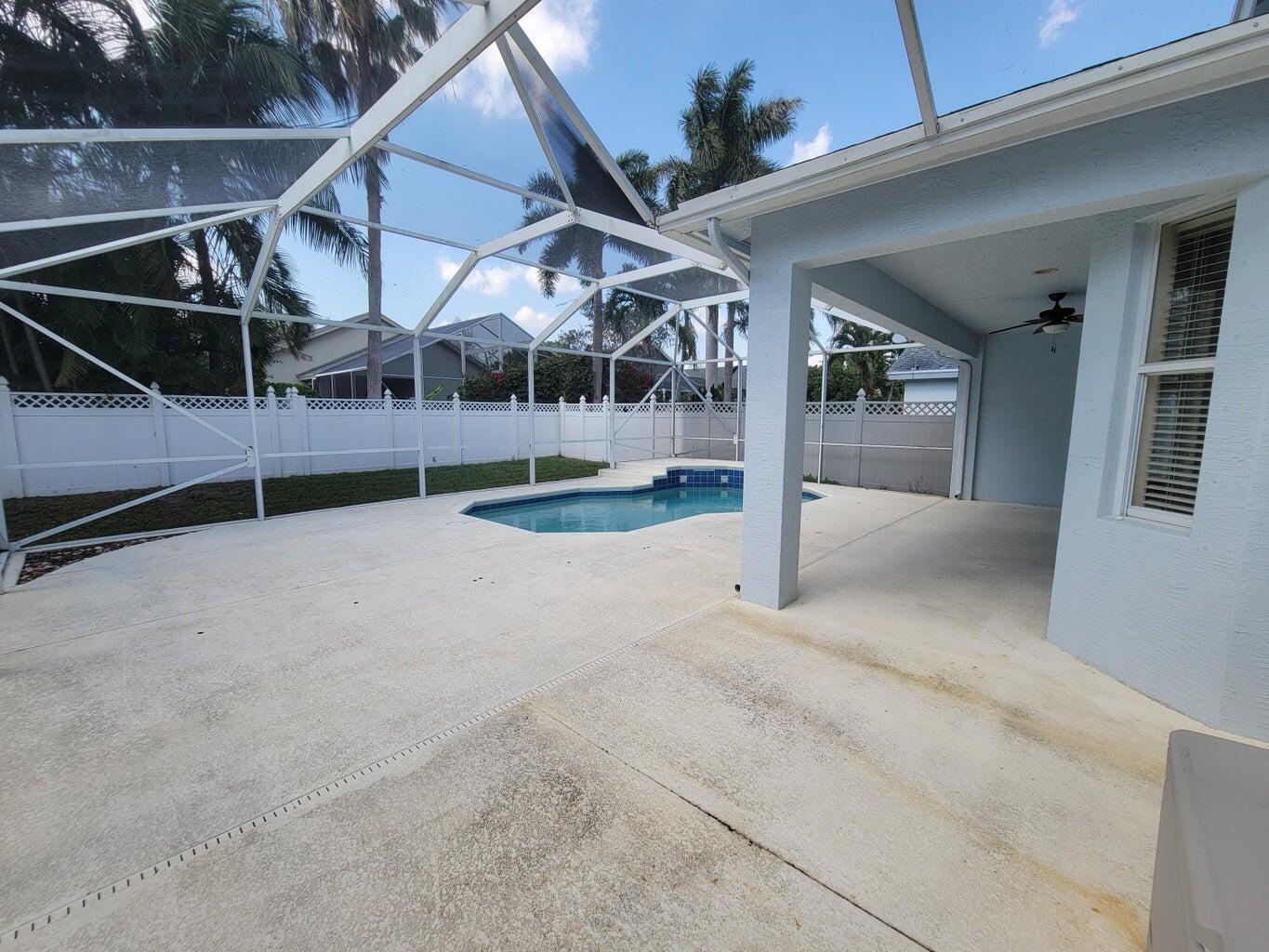 330 Clocktower Drive Jupiter, FL 33458 - Photo 17 of 19 20230207131450139907000000-o