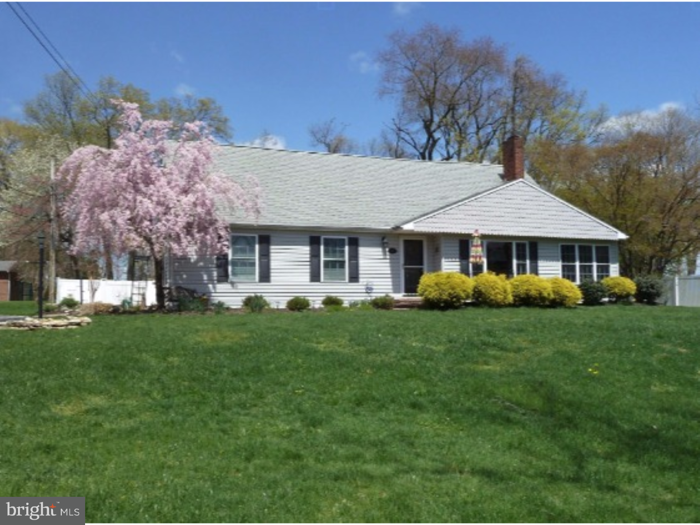 1457 Makefield Road Yardley, PA 19067 - Photo 1 of 23 Front Yard