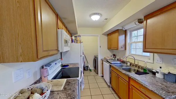 $1,600 | 502 Regalwood Drive, Jacksonville, NC 28546