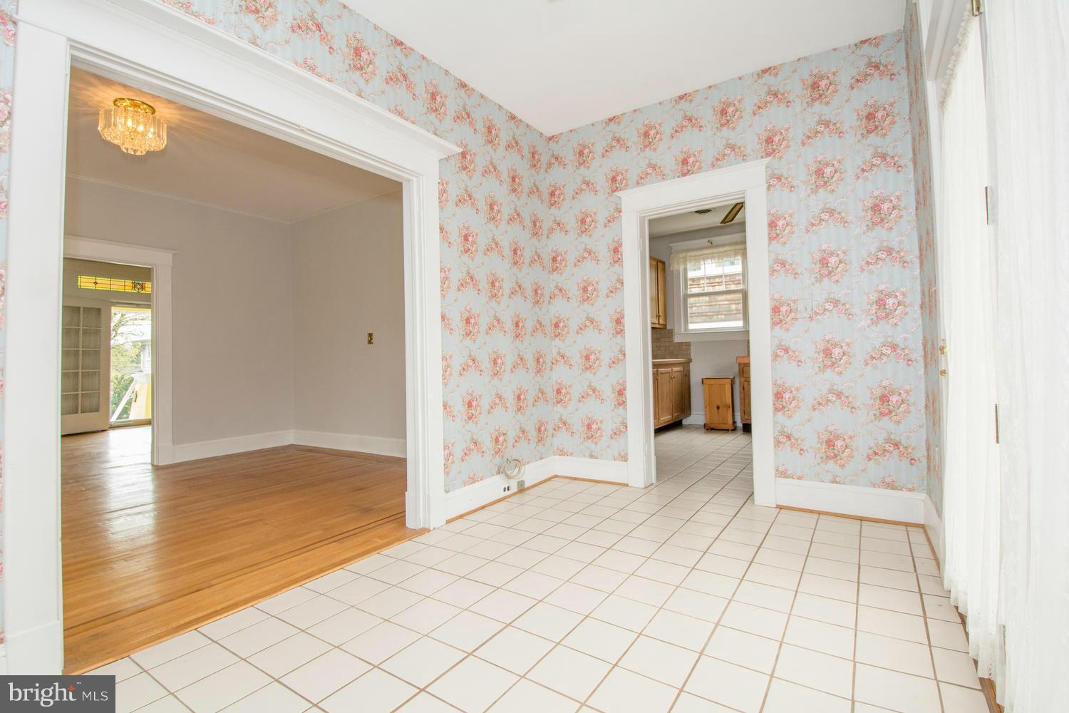 10 Mallow Hill Road Baltimore, MD 21229 - Photo 14 of 30