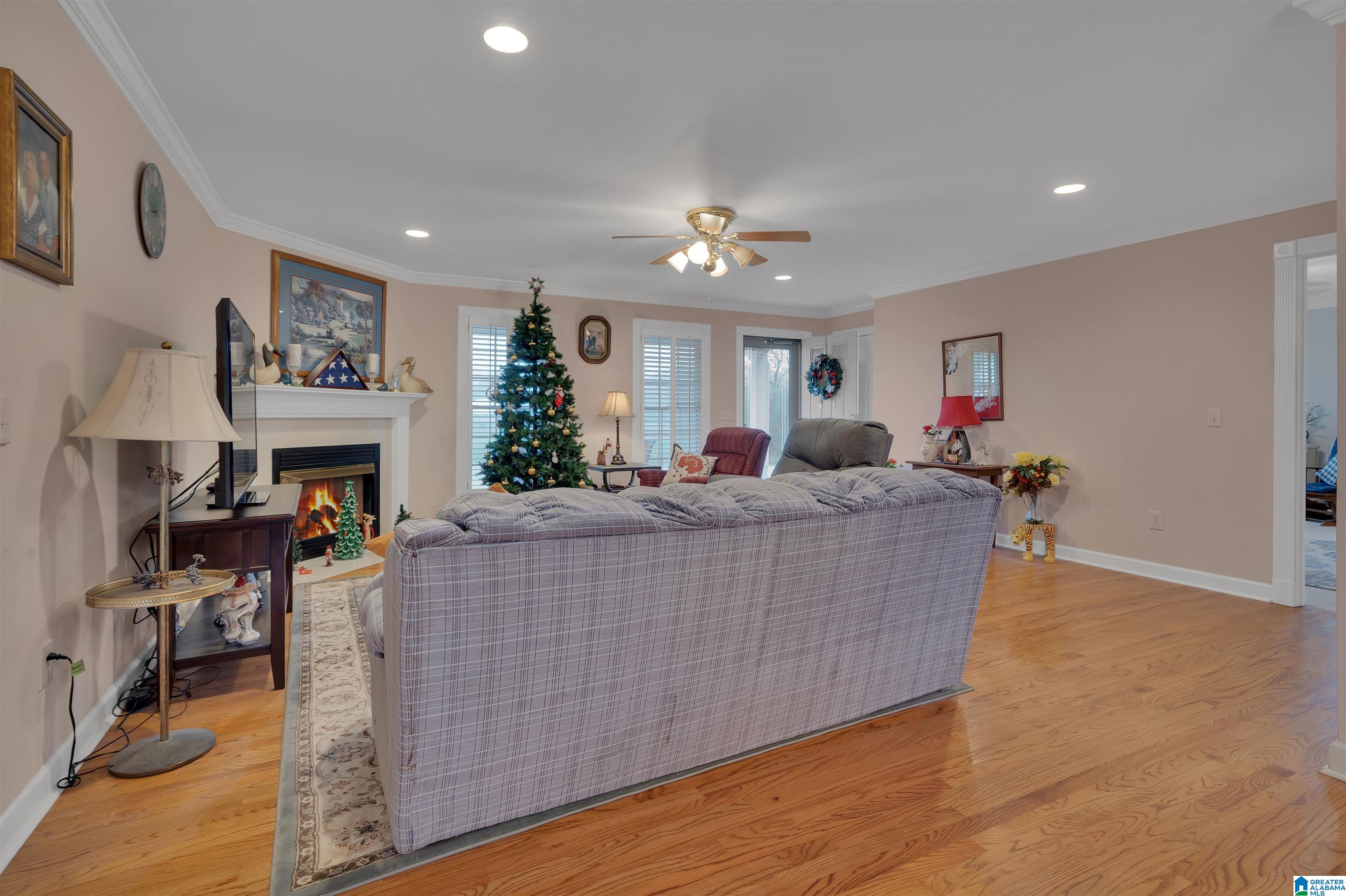 941 Hopewell Road Northeast Hanceville, AL 35077 - Photo 4 of 46