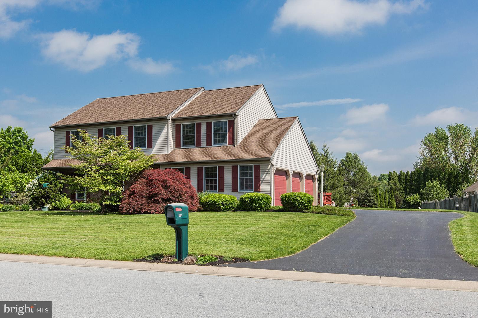 187 Kings Gate Drive Lititz, PA 17543 - Photo 1 of 67
