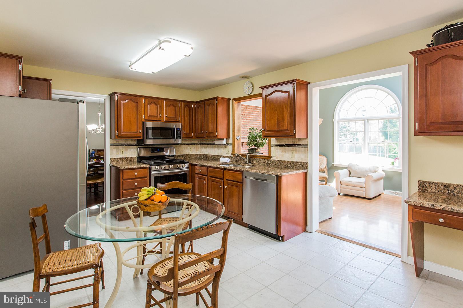 187 Kings Gate Drive Lititz, PA 17543 - Photo 18 of 67