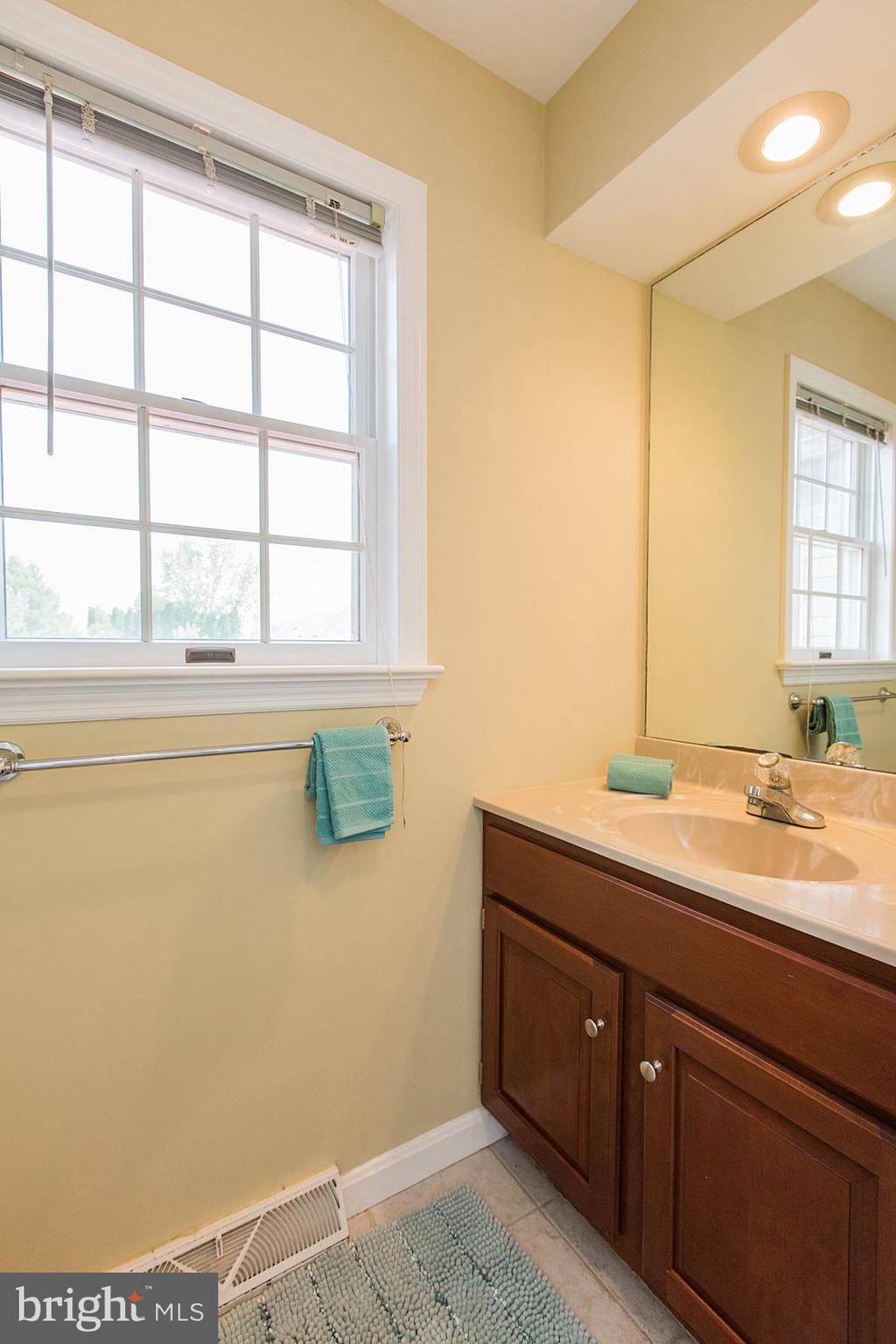 187 Kings Gate Drive Lititz, PA 17543 - Photo 36 of 67