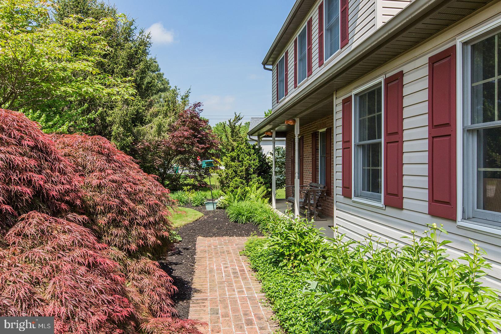 187 Kings Gate Drive Lititz, PA 17543 - Photo 10 of 67