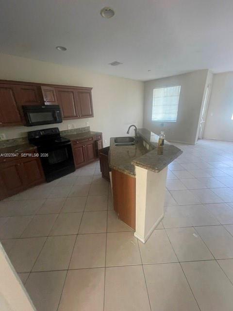 2004 Marsh Harbor Drive Riviera Beach, FL 33404 - Photo 9 of 36