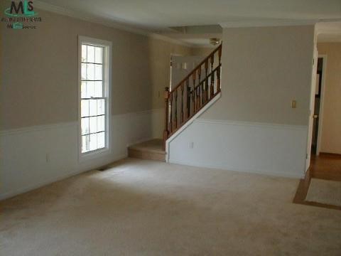 1029 Whispering Rochester, MI 48309 - Photo 5 of 9 701196-4.JPG